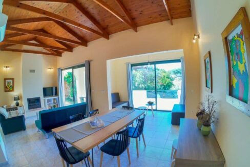 Complex With 4 Villas for Sale in Chania