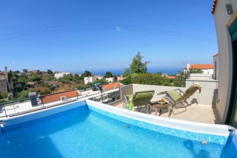 Complex With 4 Villas for Sale in Chania