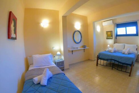 Complex With 4 Villas for Sale in Chania