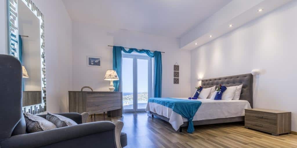 380m² of Luxury Living in Paros, Greece 10