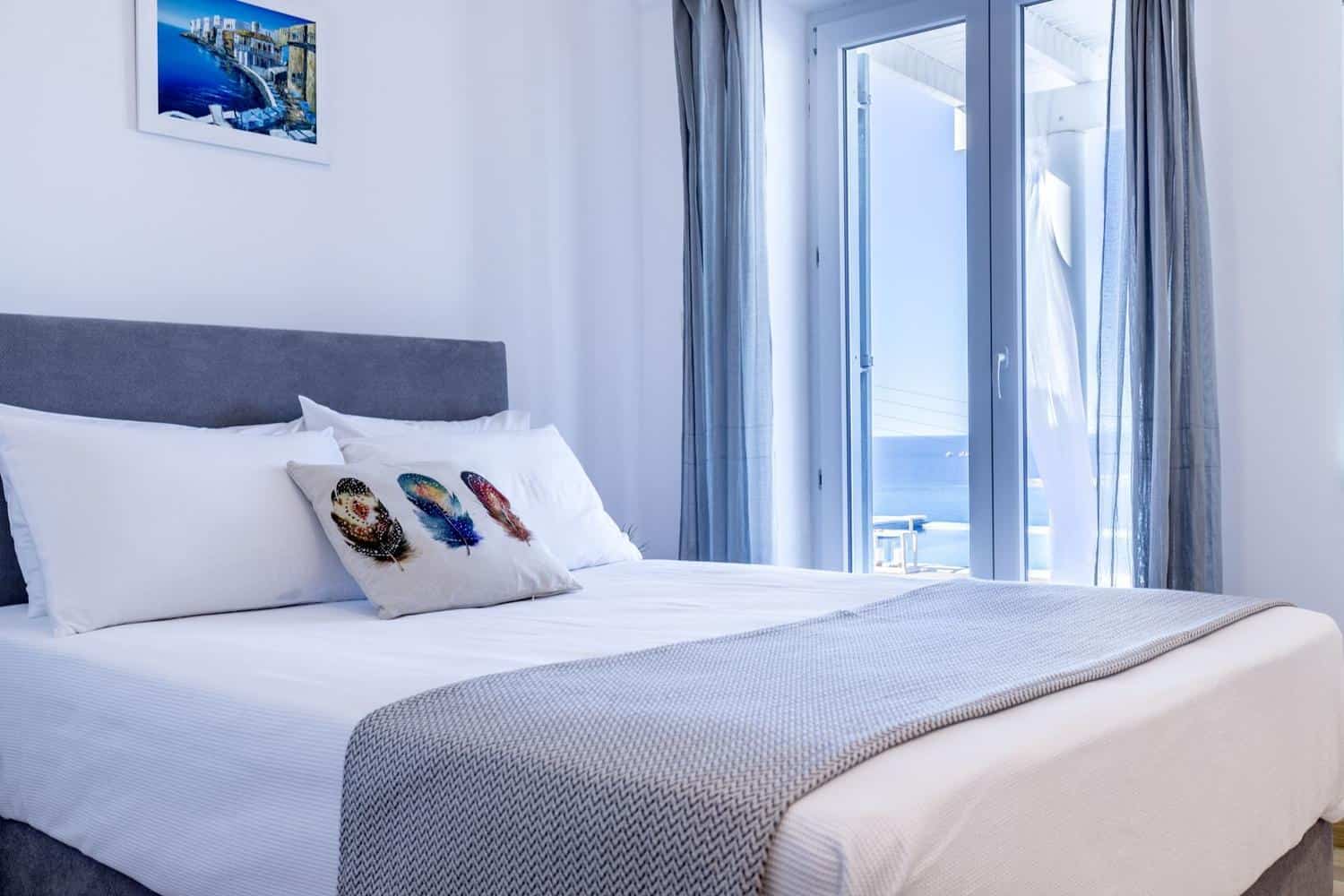 380m² of Luxury Living in Paros, Greece 14