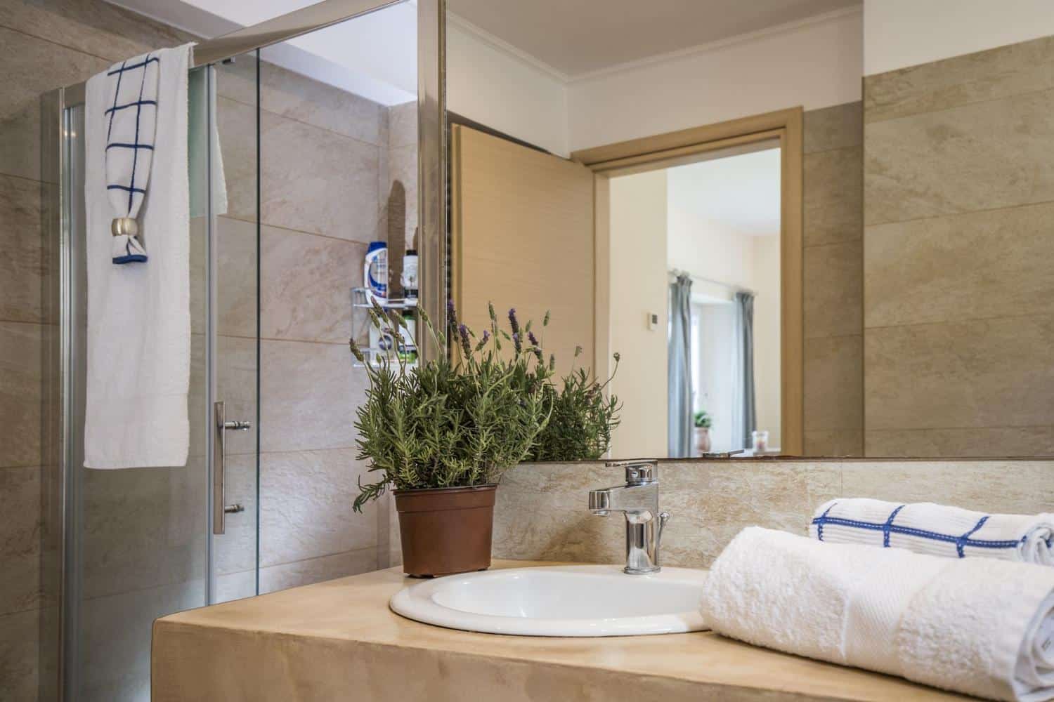 380m² of Luxury Living in Paros, Greece 17