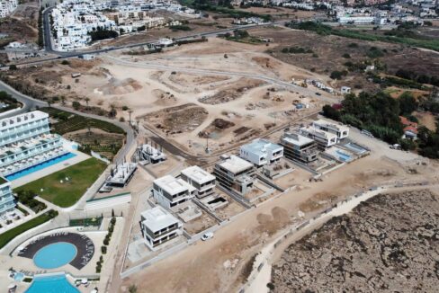 PELAGOS BEACHFRONT RESIDENCES (17)