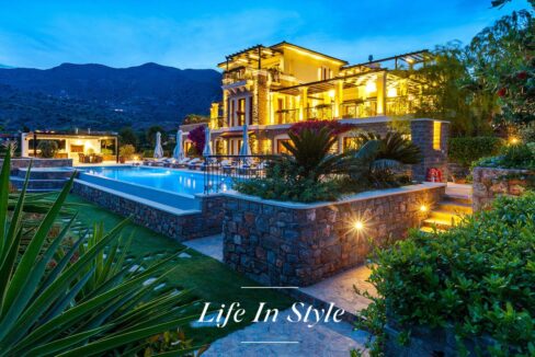 Villa for sale in crete greece