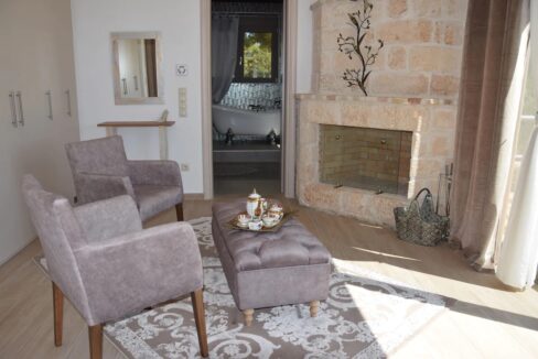 61b03b7e-d8a1-4204-a1b9-6144cc394fa7