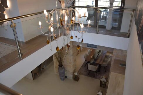 adfe5f95-7a3f-40af-b8a8-f948130f5a72