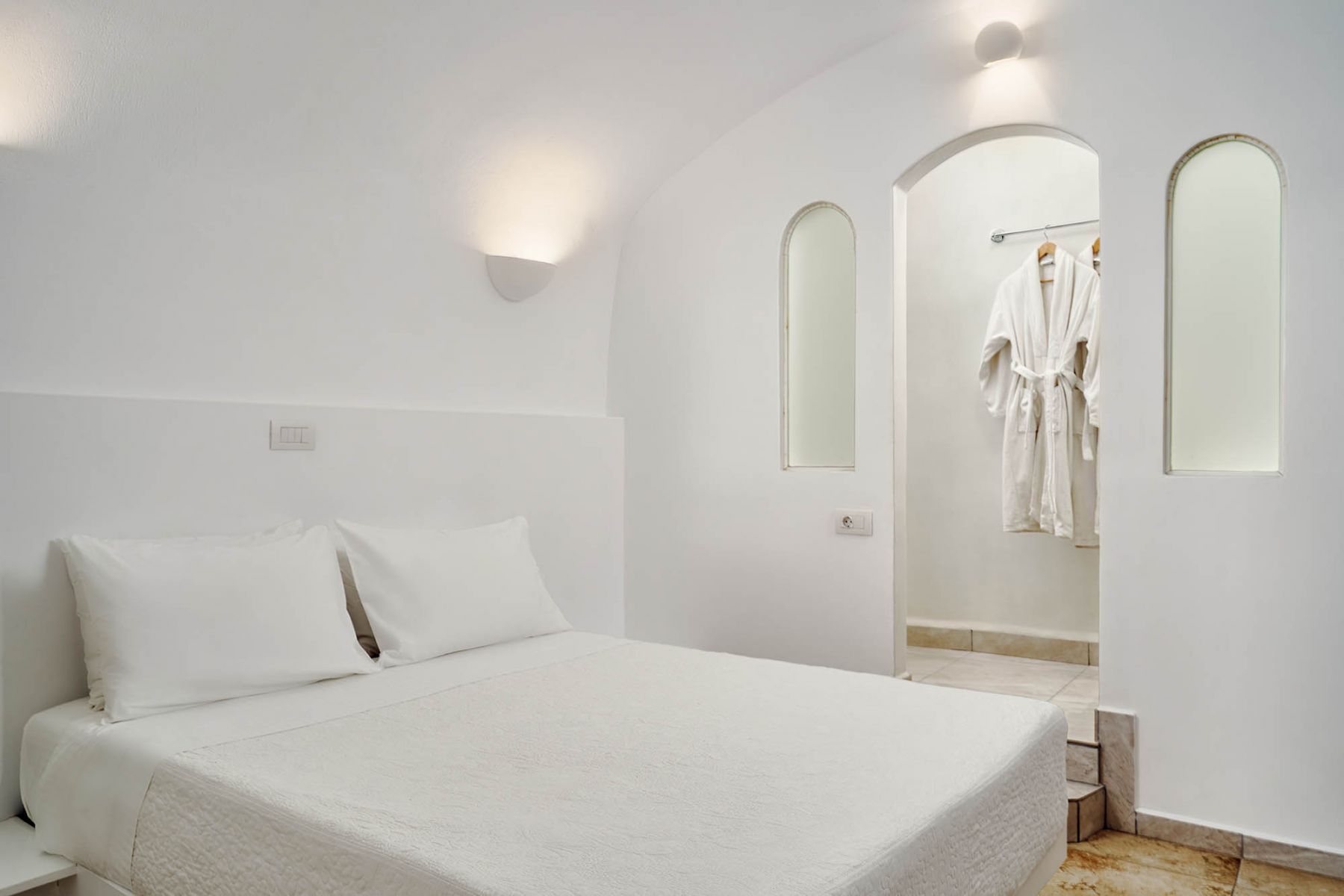 House with Private Terrace and Caldera View – Santorini28