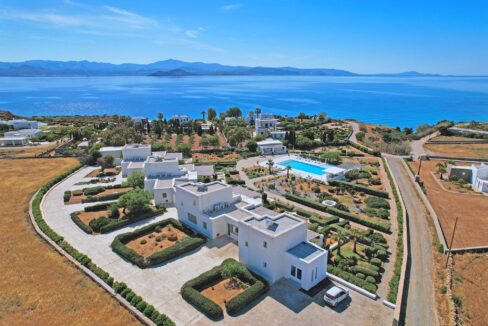 A Rare Opportunity in Paros – Exclusive 900m² Villas Estate with Sea Views