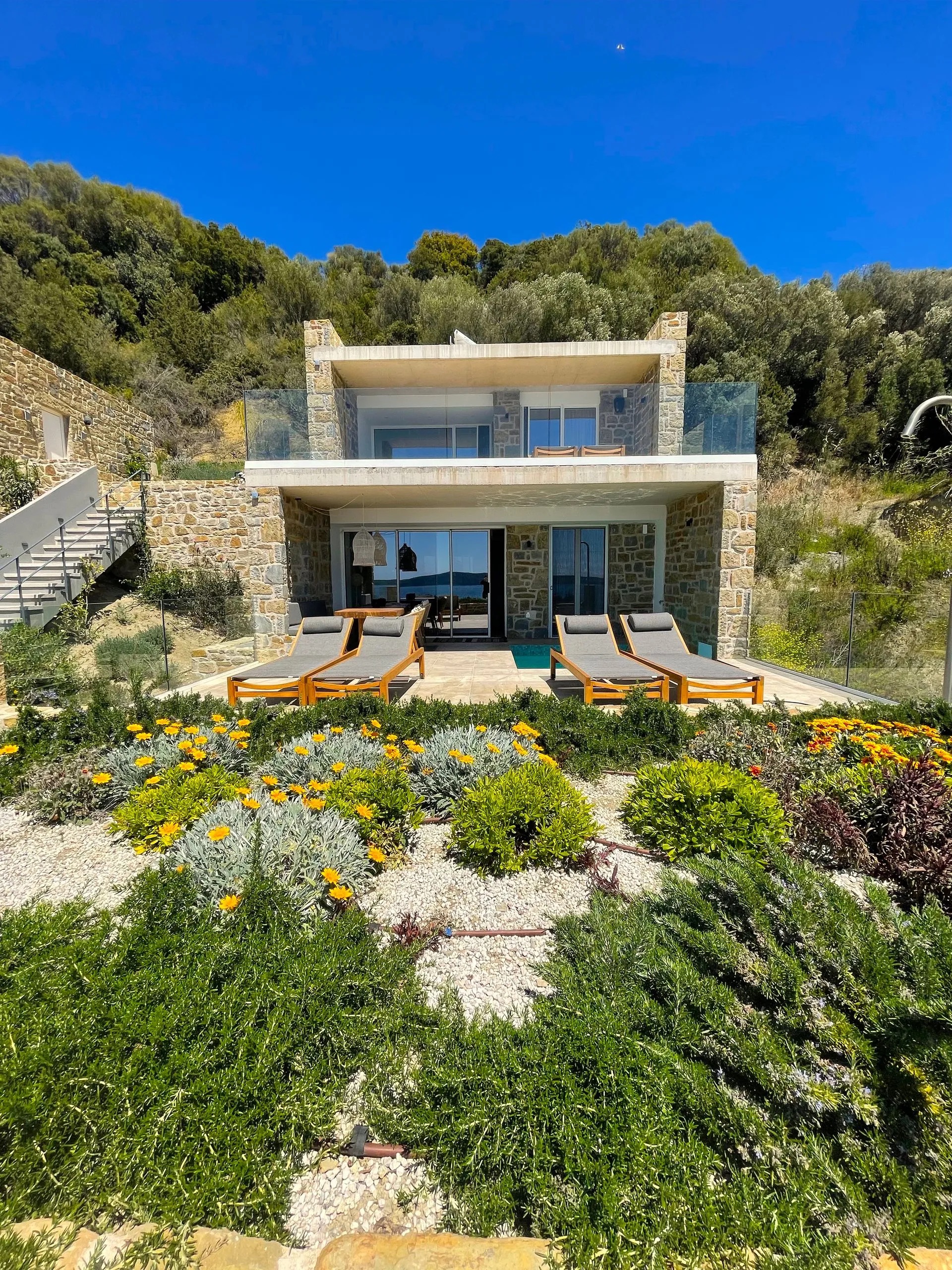 174 m² Luxury Seaview Villa for Sale in Gialova, Navarino Bay