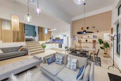 Turnkey Income-Producing Apartment in Ermoupoli, Syros