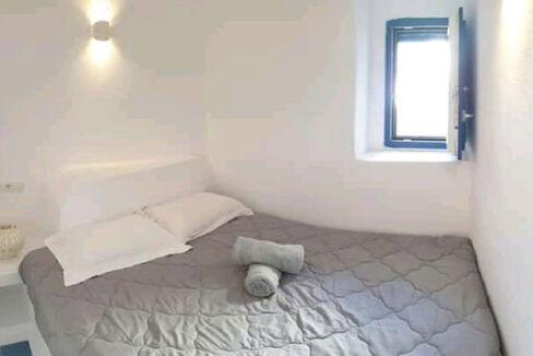 CAVE HOUSE WITH 3 STUDIOS FOR SALE IN AKROTIRI, SANTORINI, GREECE
