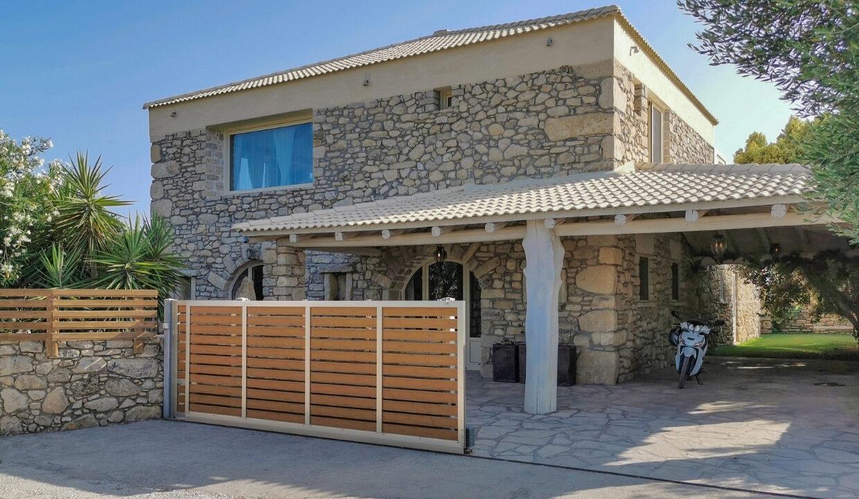 1stone-villa-for-sale-crete-greece 1