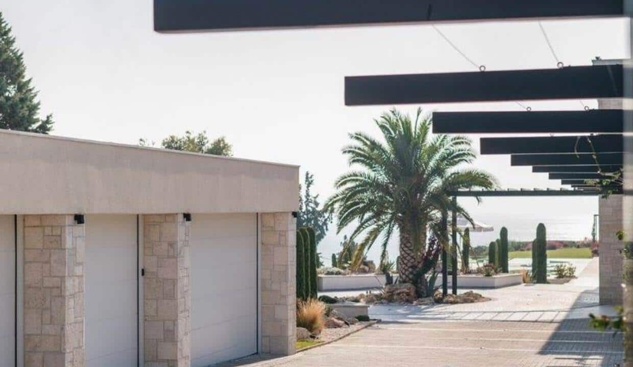 VILLA CHALKIDIKI MOUDANIA FOR SALE 8