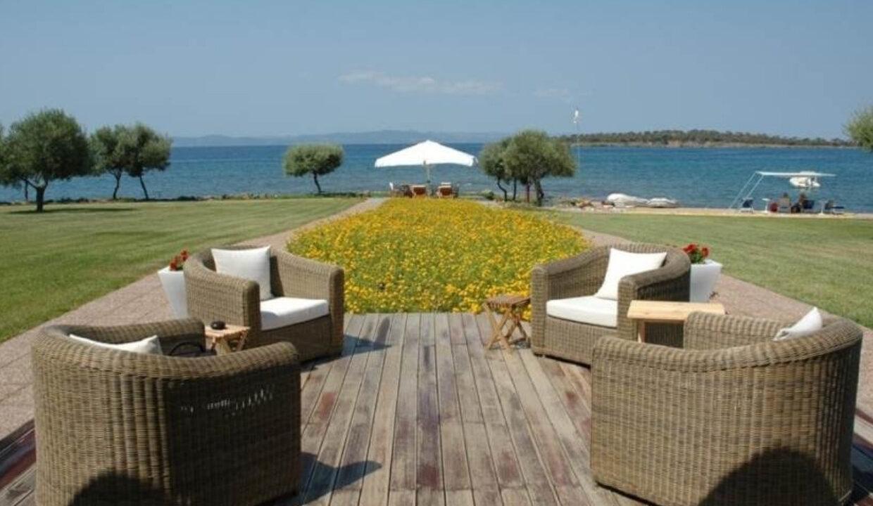 Villa sea front for sale chalkidiki greece 3