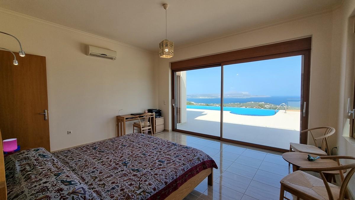 Villa with Panoramic Views for sale in Chania, Greece09