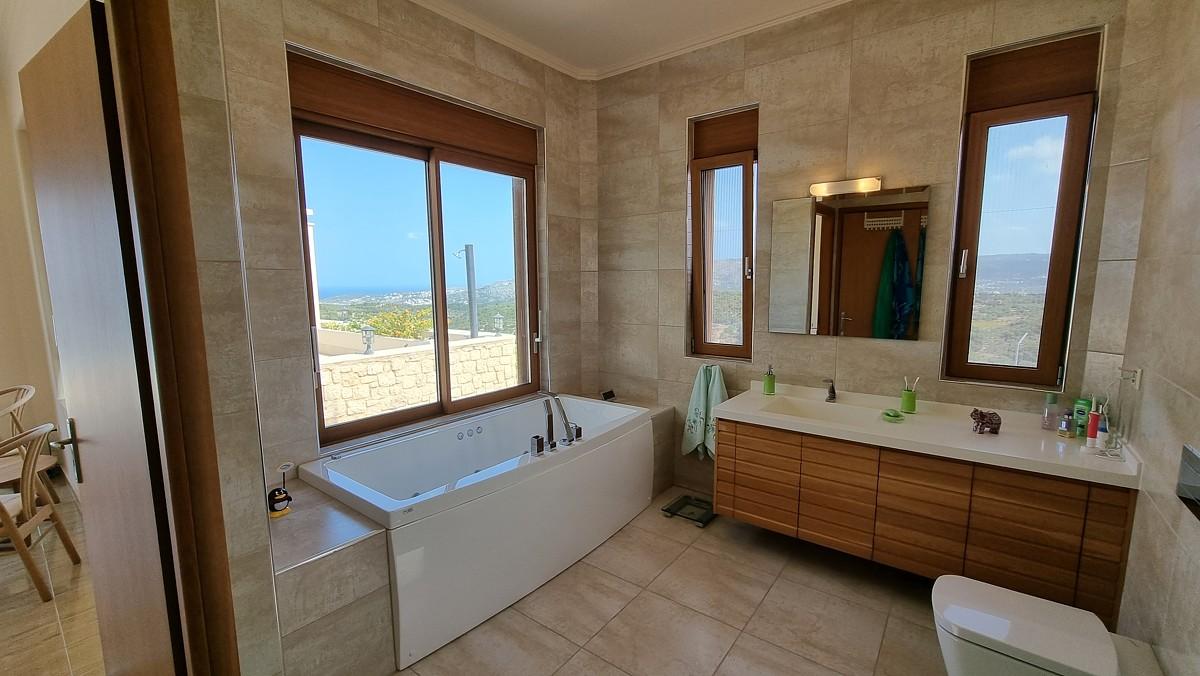 Villa with Panoramic Views for sale in Chania, Greece11