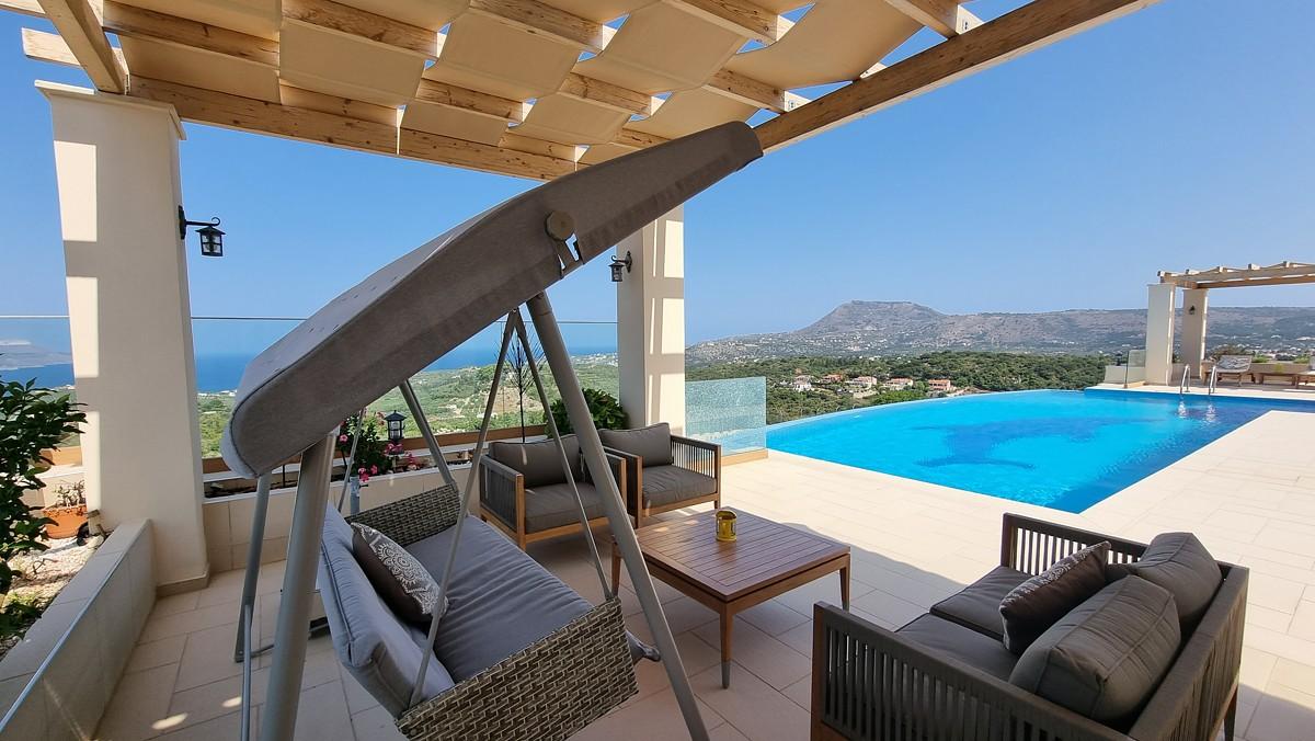 Villa with Panoramic Views for sale in Chania, Greece18