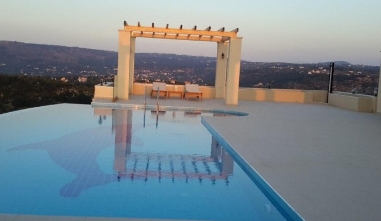 luxury-villa-for-sale-in-crete-greece 5