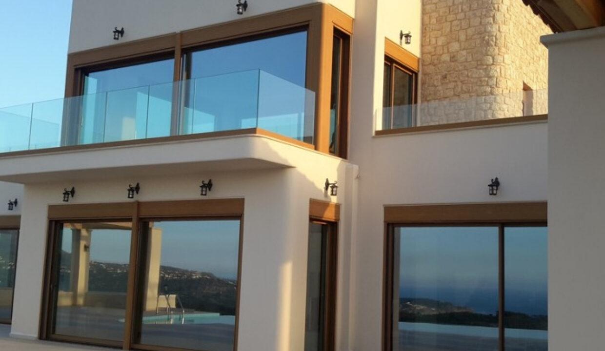luxury-villa-for-sale-in-crete-greece 6