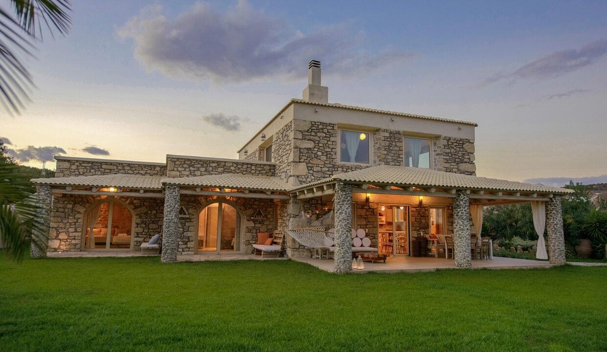 stone-villa-for-sale-crete-greece 19