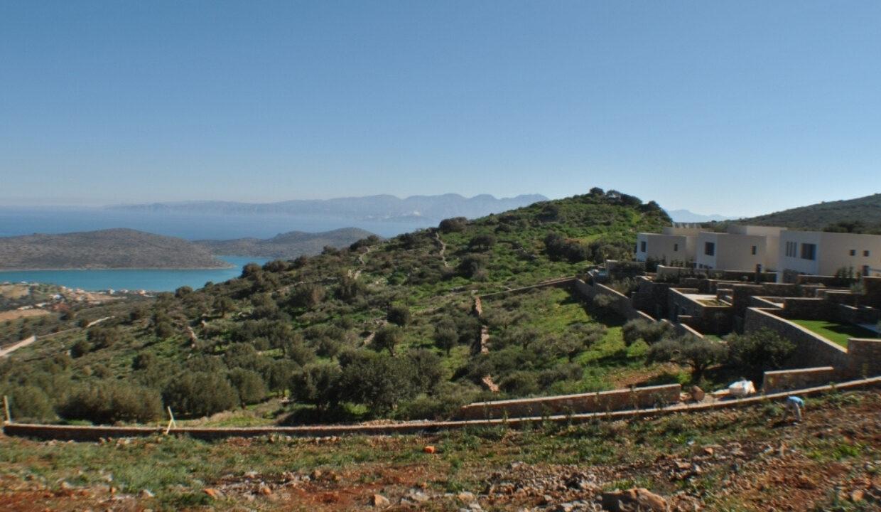 stone-villa-for-sale-in-crete-greece 1