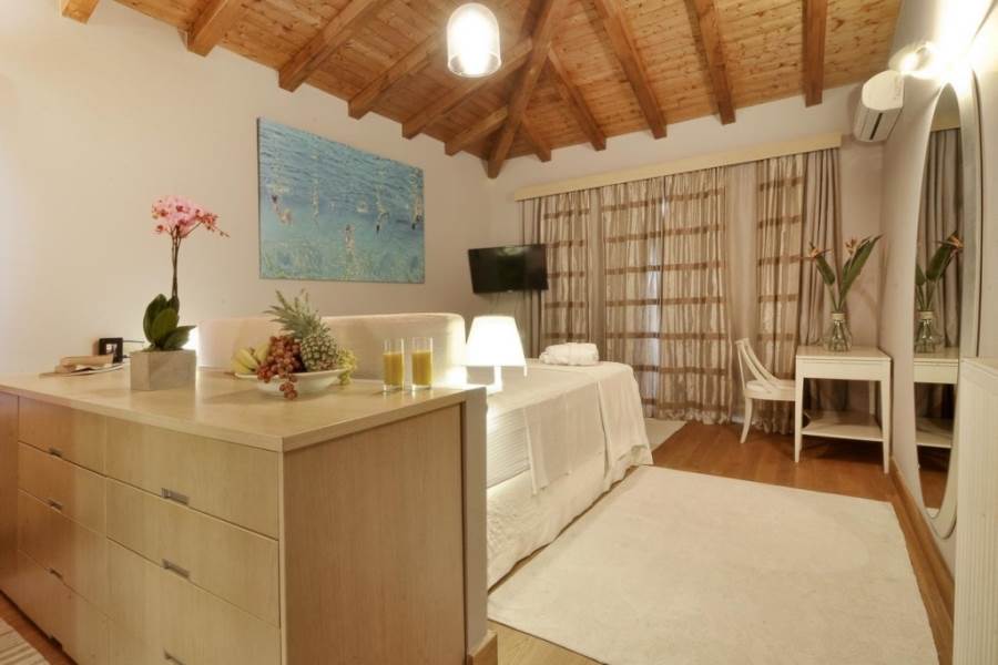 Villa for sale in Corfu 13-