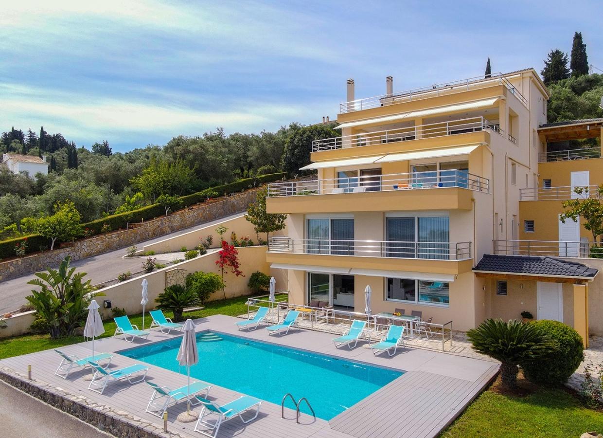 Villa For Sale in Gouvia Corfu Town & Suburbs