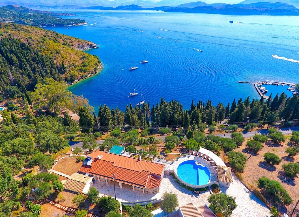 Villa For Sale in Kouloura, East / North East Corfu
