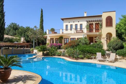 excelent-villa-for-sale-in-cyprus