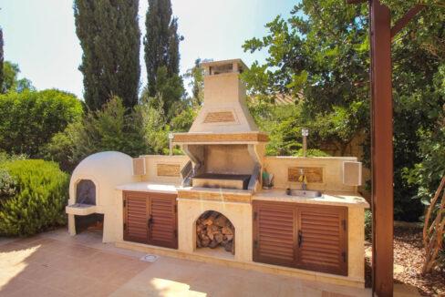 excelent-villa-for-sale-in-cyprus 11
