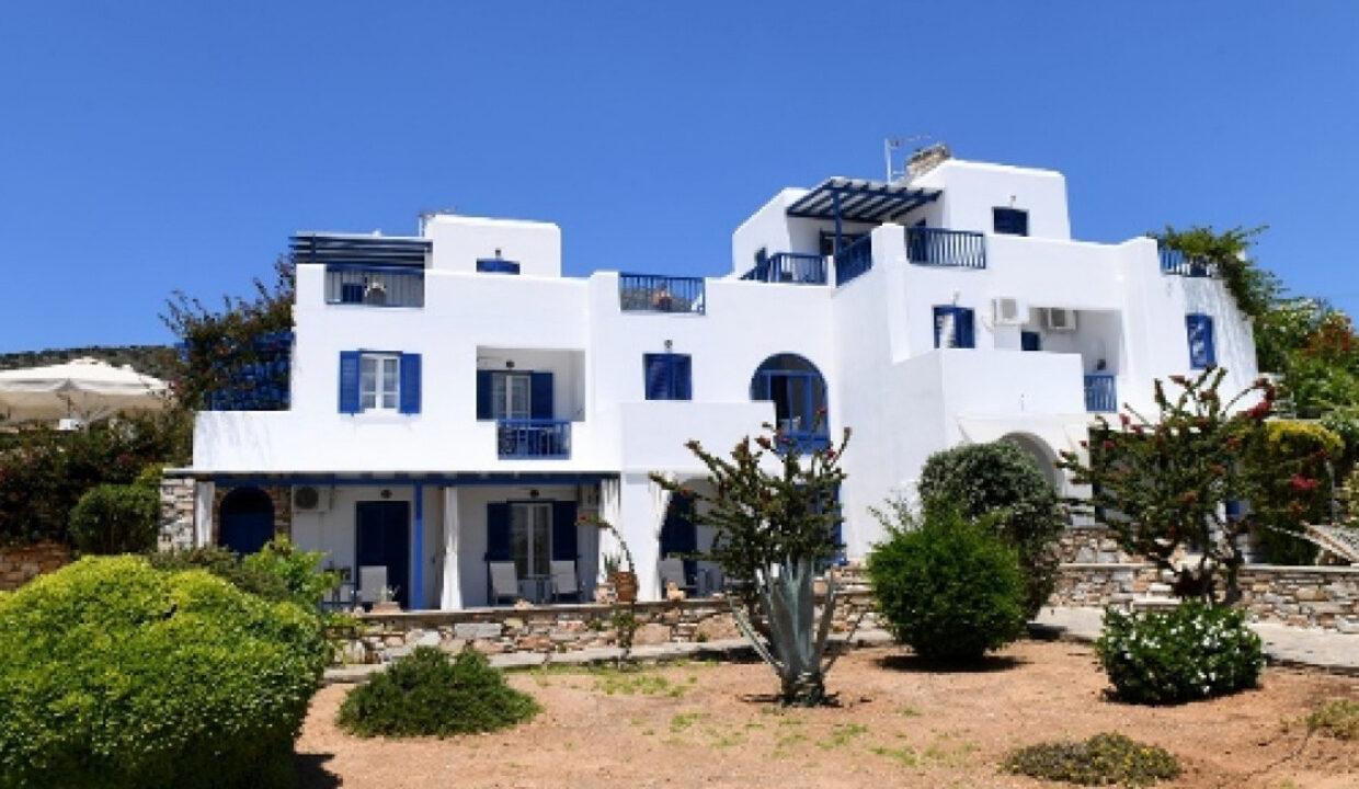 hotel-in-paros-for-sale 1