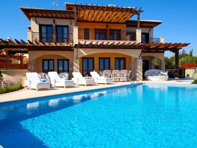 Spectacular Villa for sale in Paphos, Cyprus