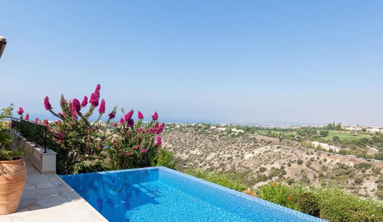 villa-zu-verkaufen-in-zypern