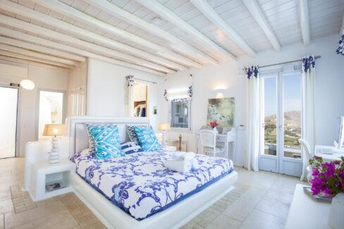 super-luxury-villa-for-sale-in-mykonos-greece .1