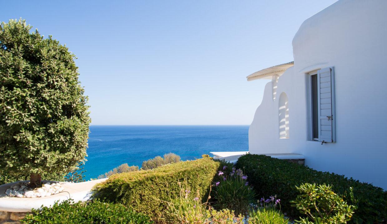 super-luxury-villa-for-sale-in-mykonos-greece .13