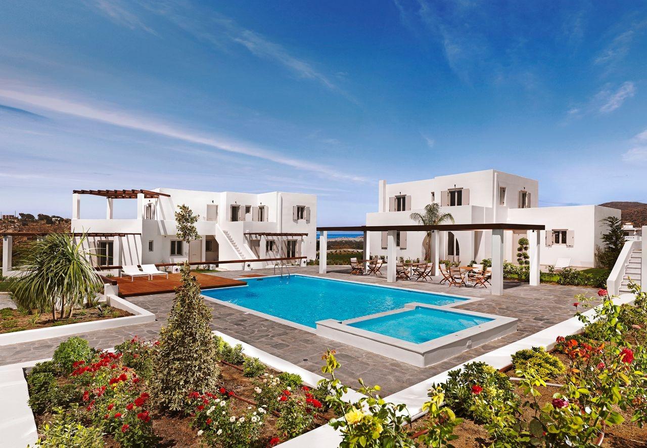 3 COZY APARTMENTS FOR SALE IN NAXOS, GREECE