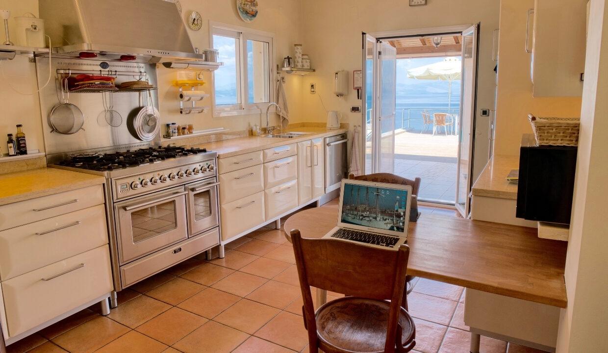 sea-view-villa-for-sale-in-corfu-greece 21