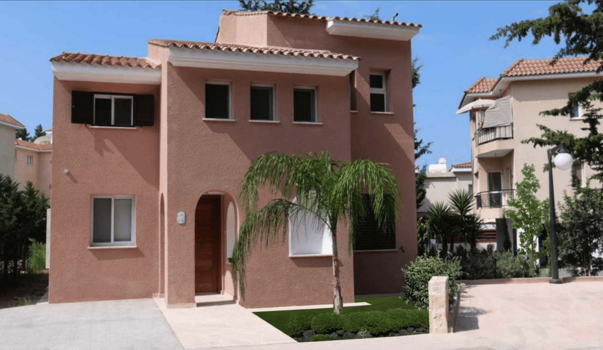 Villas and Apartments for sale in Paphos Cyprus