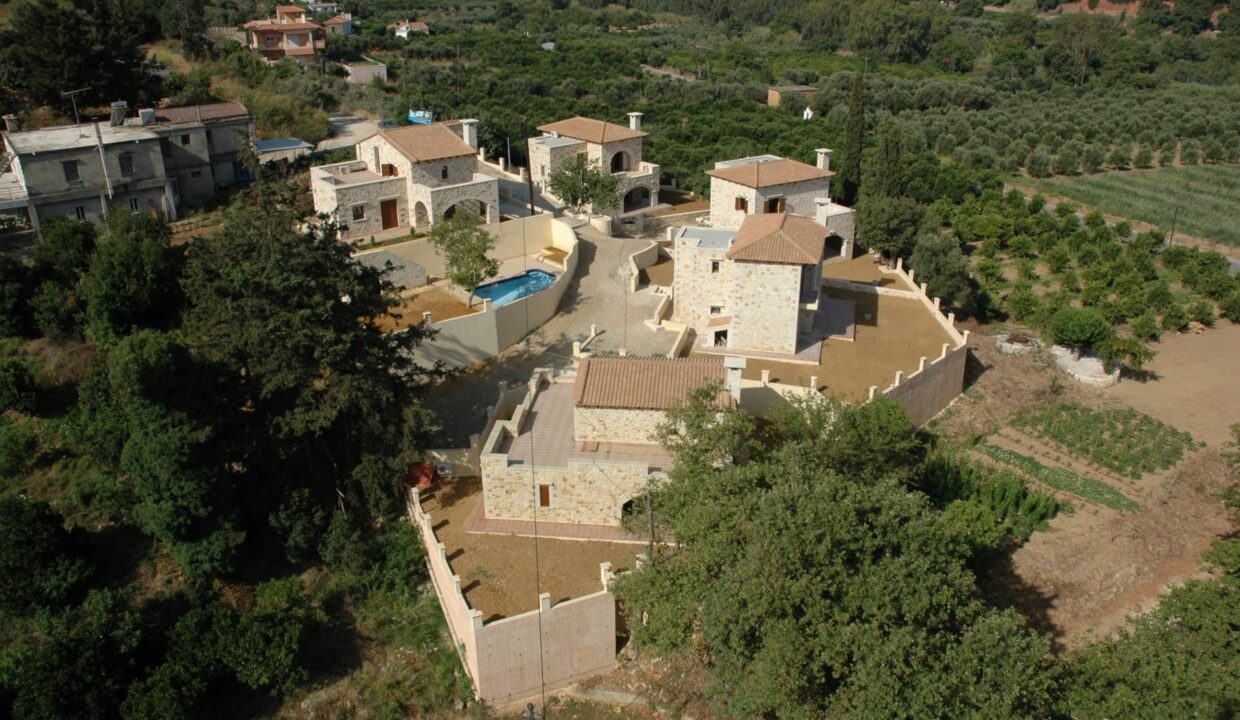complex-of-stone-built-villas-for-sale-in-chania-2