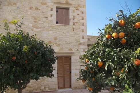 complex-of-stone-built-villas-for-sale-in-chania-4