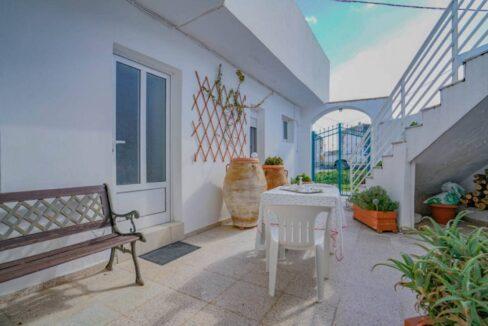 house-with-two-apartments-for-sale-in-rethymno-1