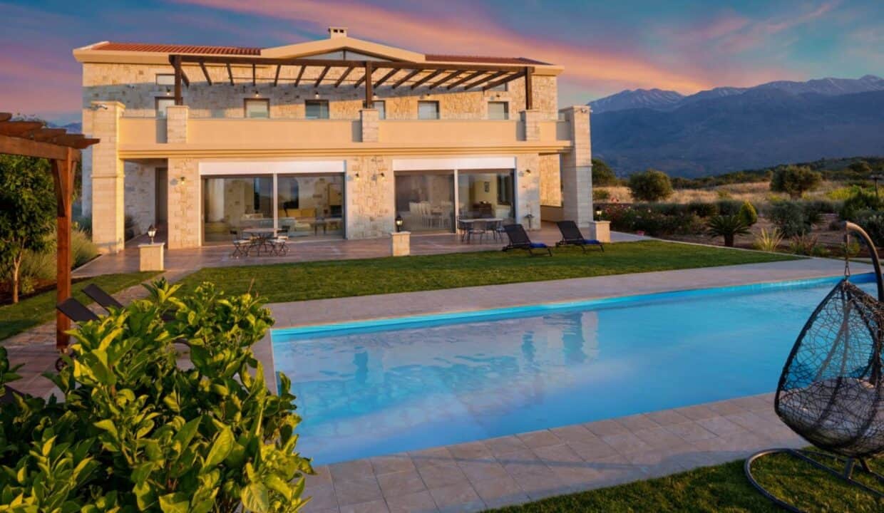 luxury-villa-for-sale-in-chania-4