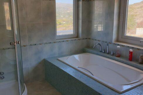 villa-for-sale-in-anavyssos-13
