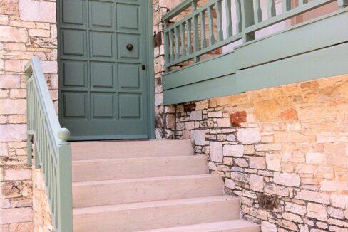 villa for sale in Athens 17