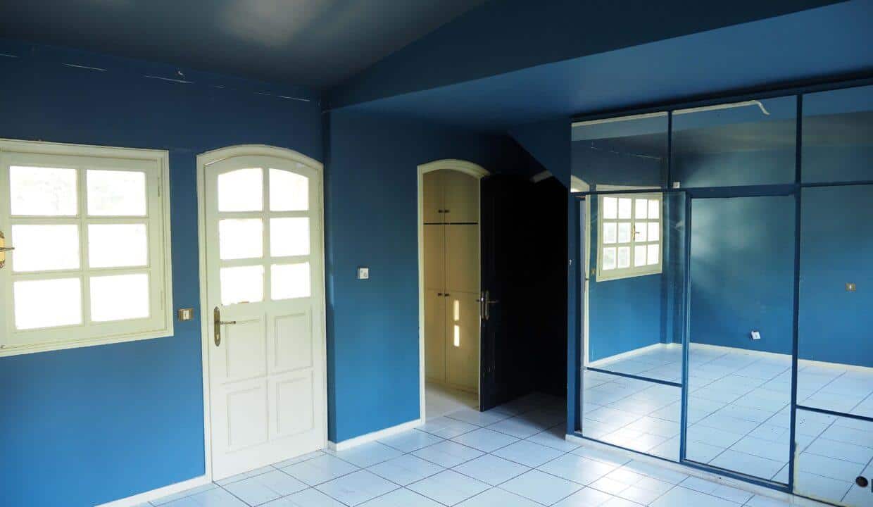 villa for sale in Athens 6