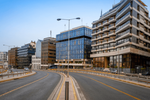 COMMERCIAL BUILDING FOR SALE IN PIRAEUS