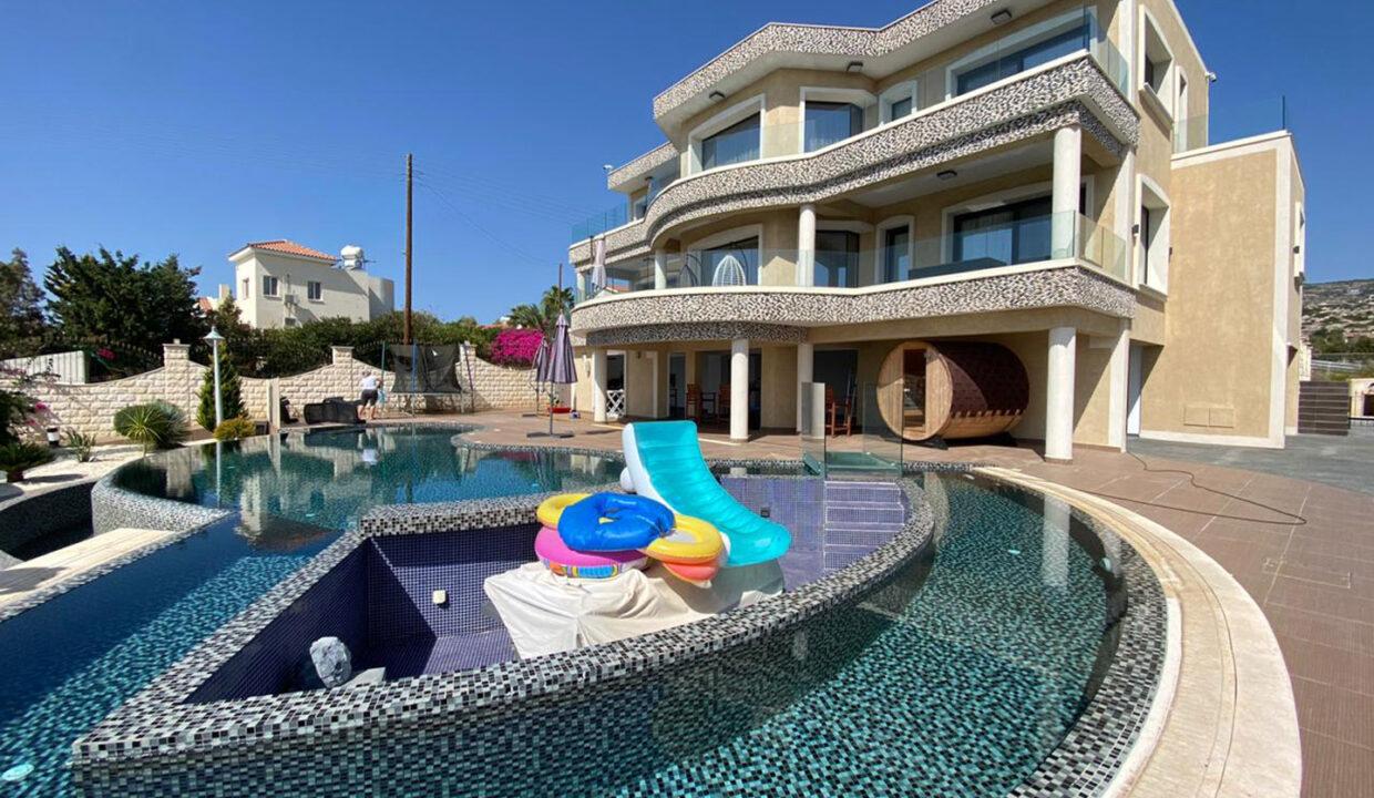 villa for sale in Cyprus 2
