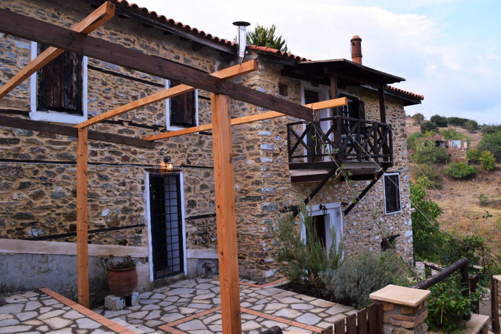 STONEHOUSE FOR SALE IN CHALKIDIKI, GREECE
