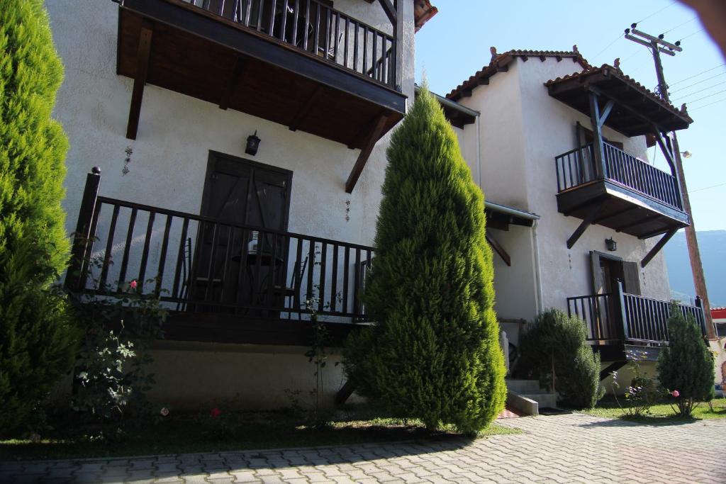 Hotel for sale in Serres21