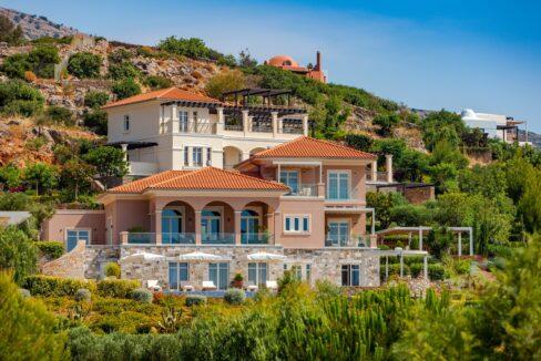 6 Bedroom Luxurius Villa for sale in Crete View form outside